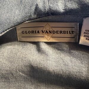 Vintage Gloria Vanderbilt Women's Denim Top